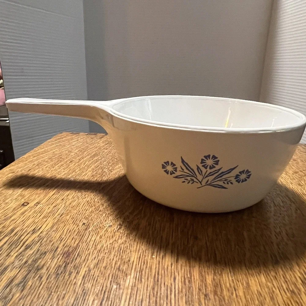 Vintage Corning Ware P-82-B Blue Cornflower 1-1/2 Pint Saucepan, NO LID -